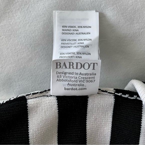 🇫🇷Feeling French? Sleek Bardot Dress Euc! - Picture 5 of 6